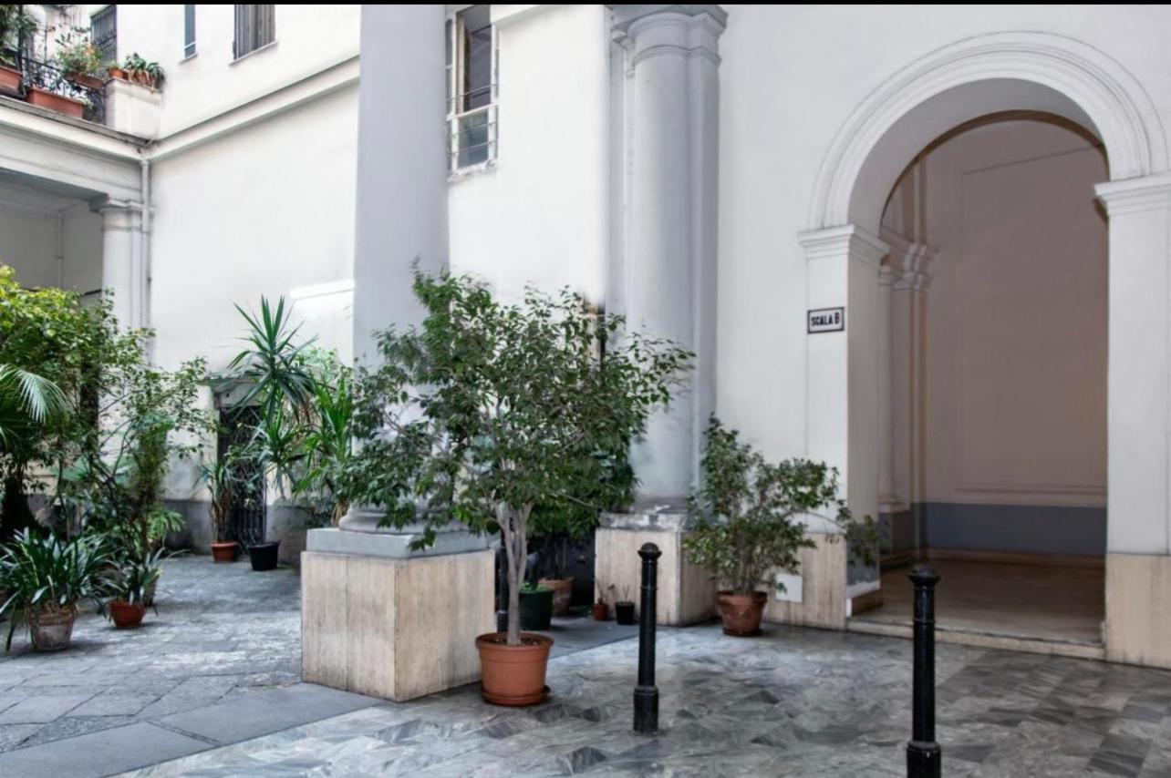 Hotel La Lepre Bovio Nápoles Exterior foto